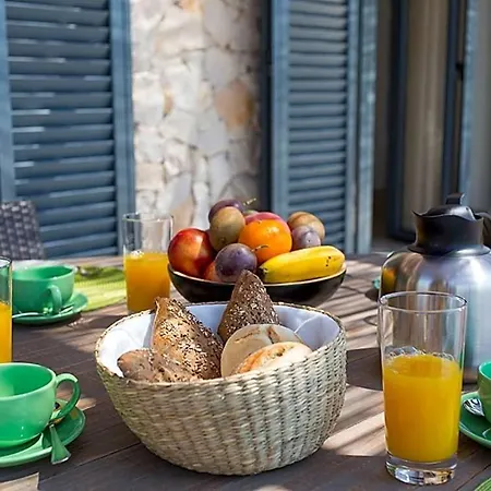 Sleeps 6 Wifi Villa Ferragudo (Faro)